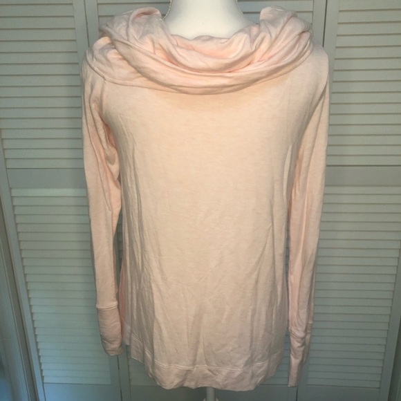 Lily Pulitzer Off the Shoulder  Belinda Top in Pastel Pink - Picture 11 of 16